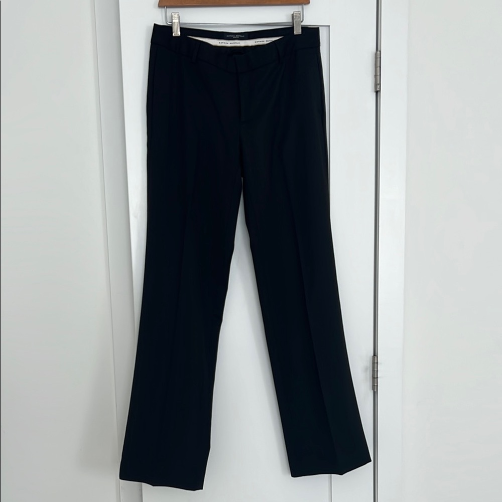 Banana Republic Woman’s Black Dress Pants Size 8
